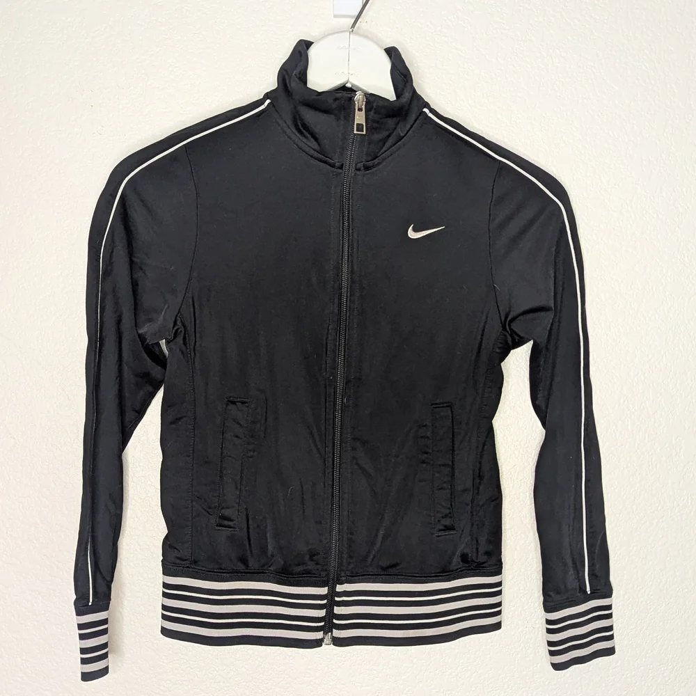 Nike‎ Girls Warm Up Track Zipper Jacket Medium